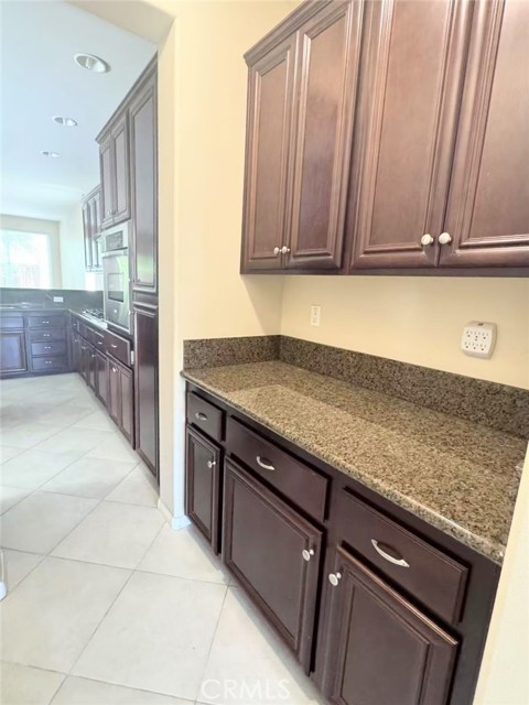14601 Westfield Avenue, Chino CA: https://media.crmls.org/medias/2ed566b0-e66b-4aa4-88ce-e9172678a5c8.jpg