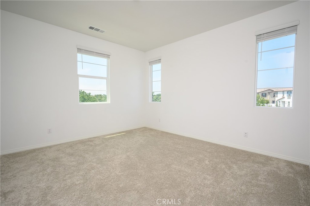 MLS #SW25130205 image #3
