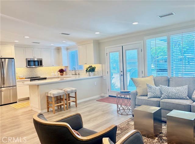 Detail Gallery Image 9 of 21 For 13360 Del Monte Dr., M15-2c, Seal Beach,  CA 90740 - 2 Beds | 2 Baths