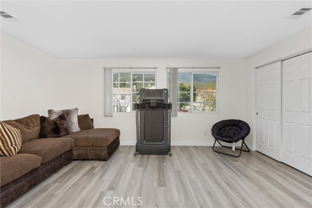 Detail Gallery Image 21 of 32 For 2601 W Meyers Rd, San Bernardino,  CA 92407 - 5 Beds | 3 Baths