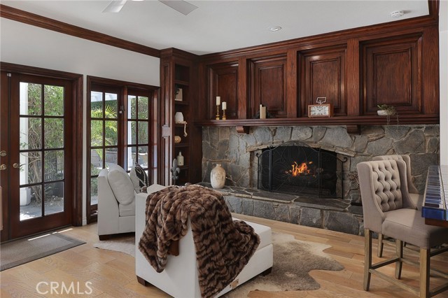 6137 Paseo La Vista, Woodland Hills CA: https://media.crmls.org/medias/2ed6f237-b834-4836-941d-a20f2a481a94.jpg