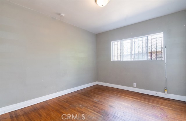 Detail Gallery Image 19 of 31 For 1104 W 89th St, Los Angeles,  CA 90044 - 4 Beds | 2 Baths