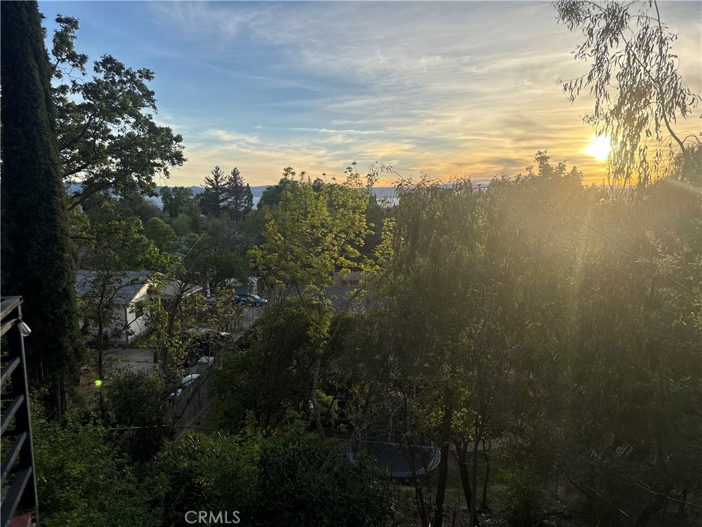 https://media.crmls.org/medias/2ed7c0d5-b86f-4261-8254-2adab180b7f3.jpg?preset=X-Large