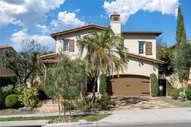 Detail Gallery Image 6 of 36 For 19 Momento, Irvine,  CA 92603 - 5 Beds | 4/1 Baths