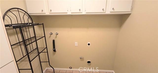 8730 N 6th, Downey CA: https://media.crmls.org/medias/2ed81ce0-a9a3-4115-81ba-bd829f2cb7af.jpg