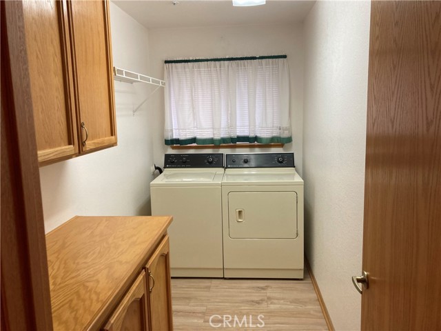 Detail Gallery Image 25 of 32 For 12563 Sarsi Ct, Apple Valley,  CA 92308 - 4 Beds | 3 Baths