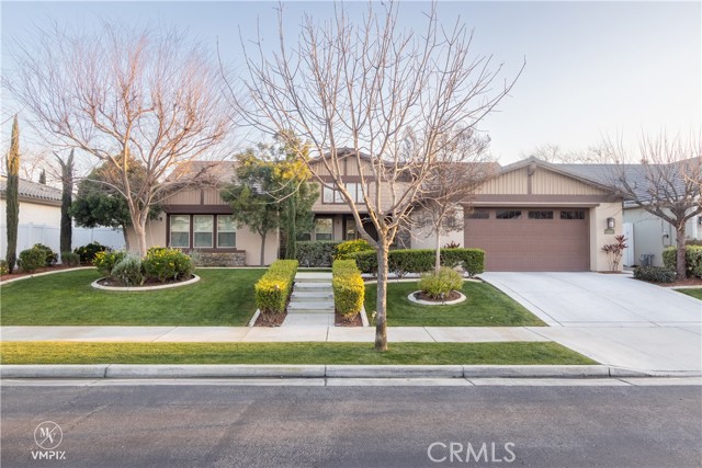 Detail Gallery Image 1 of 60 For 12507 Lincolnshire Dr, Bakersfield,  CA 93311 - 4 Beds | 2 Baths