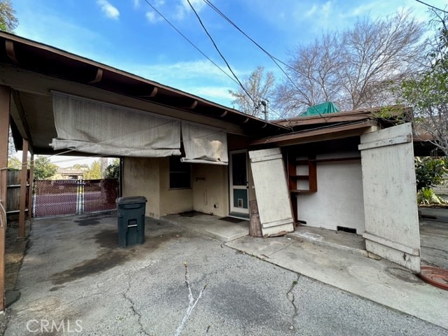 Looking towards North Driveway from Single Garage and Studio