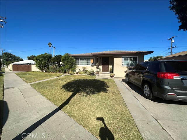 5751 Century Boulevard, South Gate, CA 90280