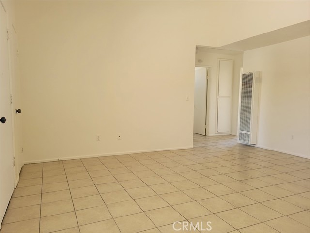 5827 Bagley Avenue, 29 Palms CA: https://media.crmls.org/medias/2edb29c7-194f-4187-a704-2c6b72e6963a.jpg