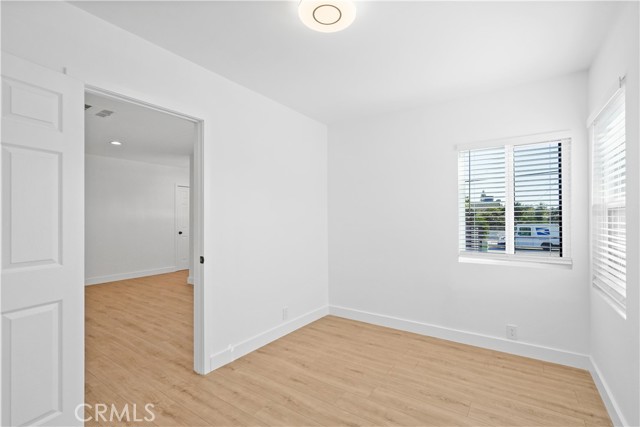 Detail Gallery Image 32 of 32 For 11031 Lull St, Sun Valley,  CA 91352 - 2 Beds | 1/1 Baths