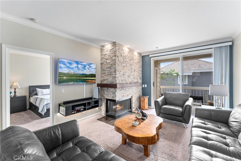 MLS #OC25249407 image #8