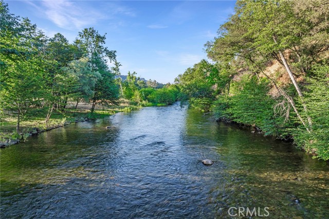 Detail Gallery Image 25 of 74 For 12352 Centerville Rd, Chico,  CA 95928 - 5 Beds | 4/1 Baths