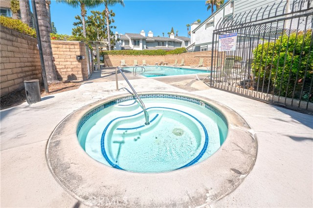 Detail Gallery Image 35 of 39 For 1931 E Yale St, Ontario,  CA 91764 - 3 Beds | 2/1 Baths