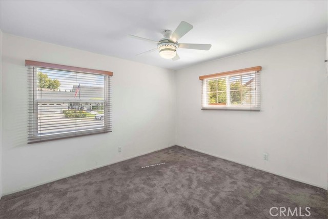 Image 11 of 27 For 737 Charter Drive