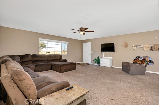 35256 Heiskell Drive, Raymond, CA, 93653 35256 Heiskell Drive, Raymond, CA, 93653