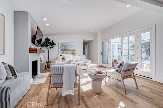 2116 Ardmore Avenue, Manhattan Beach, California 90266, 4 Bedrooms Bedrooms, ,2 BathroomsBathrooms,Residential,Sold,Ardmore,SB23202402