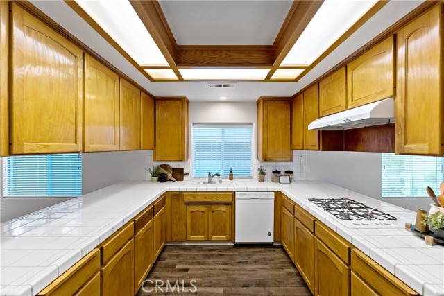 Detail Gallery Image 14 of 27 For 8847 N Woodrow, Fresno,  CA 93720 - 5 Beds | 3/1 Baths