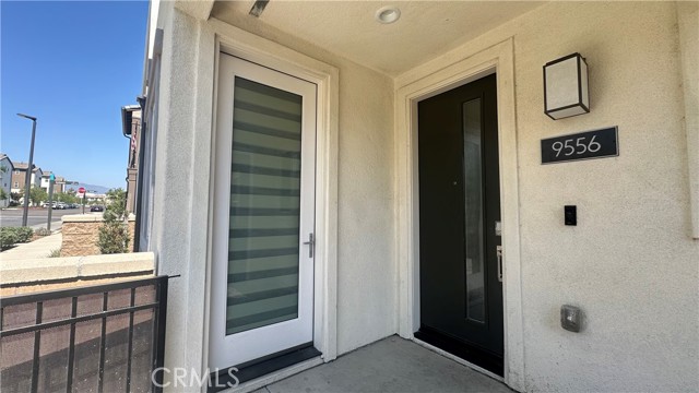 Detail Gallery Image 3 of 32 For 9556 Hammock Pl, Rancho Cucamonga,  CA 91730 - 4 Beds | 3 Baths