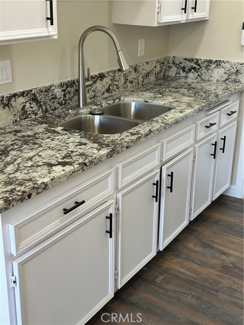 Detail Gallery Image 11 of 31 For 1885 Calle Diablo, Hemet,  CA 92545 - 2 Beds | 1 Baths