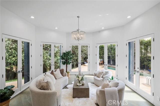 2310 Laurel Bluff, Manhattan Beach, California 90266, 4 Bedrooms Bedrooms, ,3 BathroomsBathrooms,Residential,Sold,Laurel Bluff,SB22159511