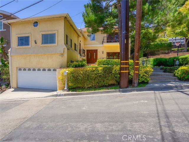 5815 Irving Avenue, La Crescenta CA: https://media.crmls.org/medias/2edf0000-003f-4850-9973-f91d7bfa335c.jpg