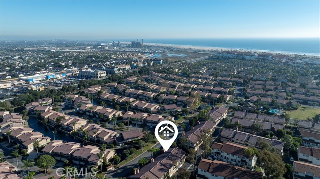 Detail Gallery Image 24 of 31 For 21066 Poolside, Huntington Beach,  CA 92648 - 2 Beds | 2/1 Baths