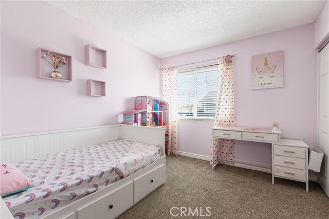 Detail Gallery Image 25 of 44 For 25259 Avenida Dorena, Newhall,  CA 91321 - 3 Beds | 2 Baths