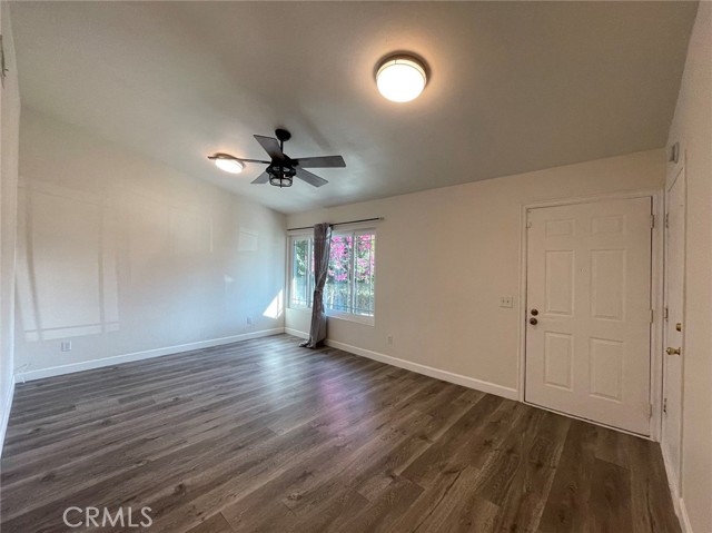 Detail Gallery Image 5 of 11 For 3181 Tamarack Way, Mead Valley,  CA 91752 - 2 Beds | 1 Baths