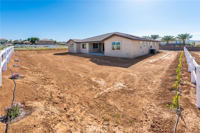 Detail Gallery Image 34 of 40 For 13744 Seven Hills Dr, Riverside,  CA 92503 - 4 Beds | 3 Baths