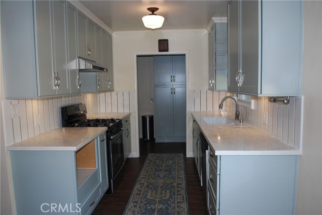 2498 Kellogg Park Dr, Pomona, CA 91768 photo 35