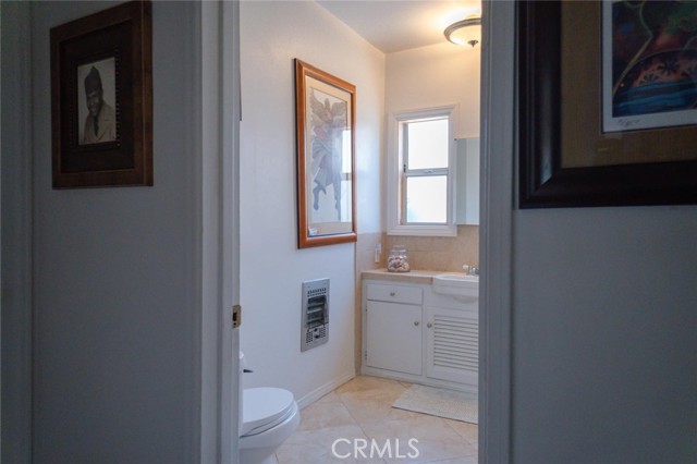 3815 Welland Avenue, Los Angeles CA: https://media.crmls.org/medias/2ee087b4-f04d-4969-9b11-7fad0f5d2bb9.jpg