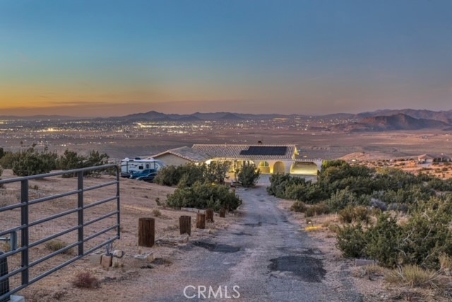 Detail Gallery Image 44 of 53 For 25624 Castlerock Rd, Apple Valley,  CA 92308 - 3 Beds | 2 Baths