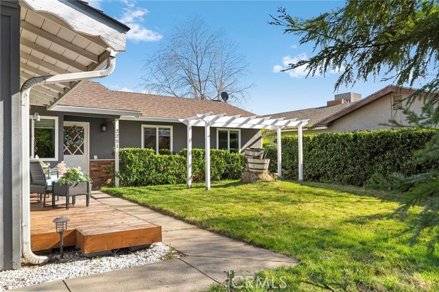 Detail Gallery Image 7 of 50 For 2251 Notre Dame Bld, Chico,  CA 95928 - 4 Beds | 2 Baths