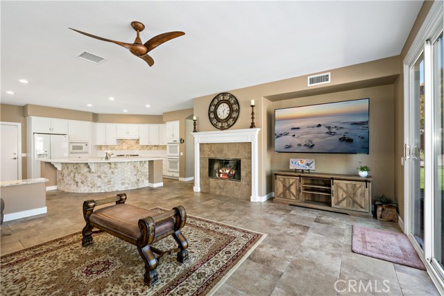 Detail Gallery Image 15 of 49 For 41574 Laurel Valley Cir, Temecula,  CA 92591 - 5 Beds | 4 Baths