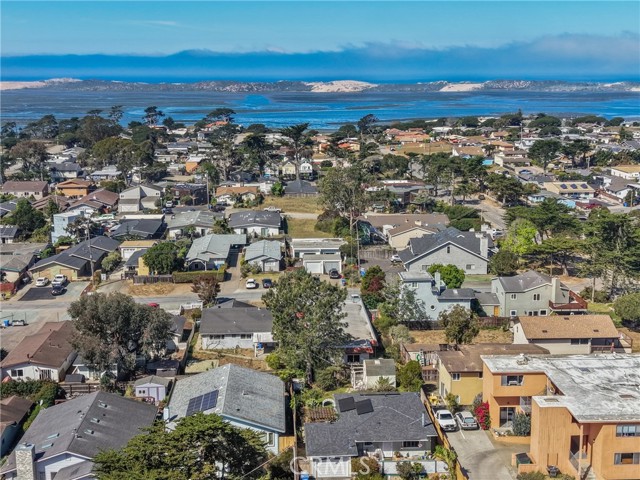 Detail Gallery Image 42 of 63 For 1223 7th, Los Osos,  CA 93402 - 3 Beds | 2/1 Baths