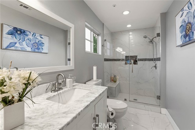 Detail Gallery Image 25 of 27 For 9429 Burnet Ave #5,  North Hills,  CA 91343 - 3 Beds | 2 Baths