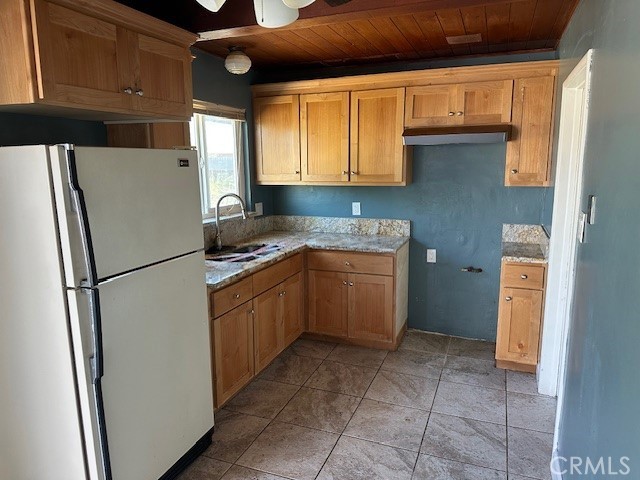 Detail Gallery Image 10 of 15 For 1725 E 22nd, Merced,  CA 95340 - 3 Beds | 1 Baths