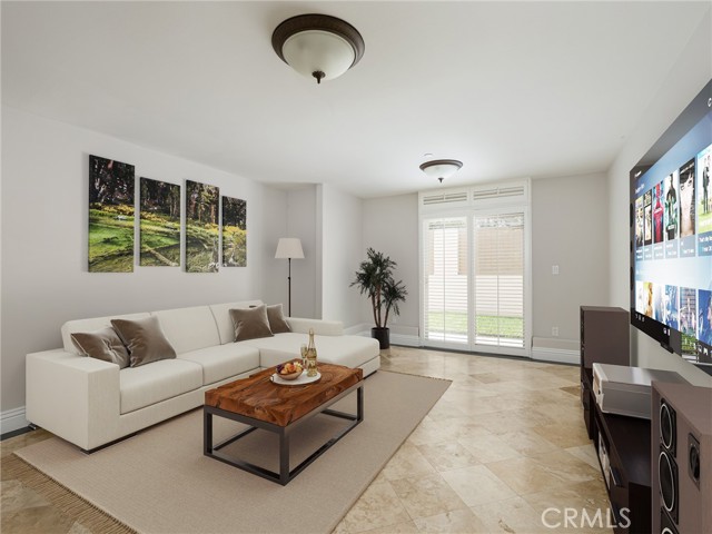 229 N Juanita Avenue, Redondo Beach CA: https://media.crmls.org/medias/2ee376a9-e9a3-4e0a-b760-a55336d01519.jpg