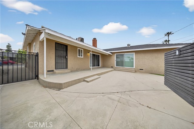 Detail Gallery Image 28 of 32 For 6906 Mclennan Ave, Lake Balboa,  CA 91406 - 3 Beds | 3 Baths