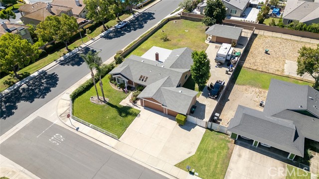 4299 Biscayne Street, Chino CA: https://media.crmls.org/medias/2ee3bf27-f464-473f-b1b5-c4c4b970f398.jpg