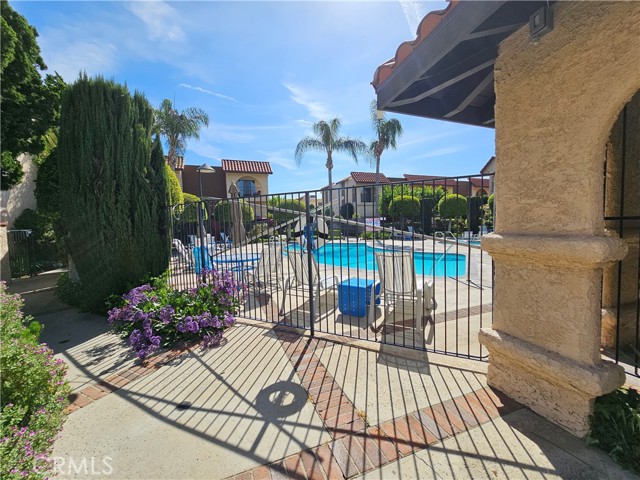 Detail Gallery Image 65 of 69 For 1711 Grismer Ave #52,  Burbank,  CA 91504 - 3 Beds | 3 Baths