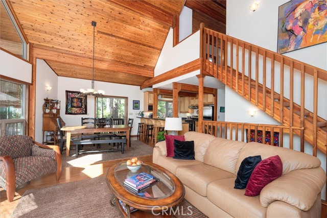 7134 Snyder Ridge Road, Mariposa CA: https://media.crmls.org/medias/2ee41c35-012f-4ad4-911b-db90f6e9fc66.jpg