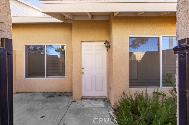 Detail Gallery Image 2 of 19 For 39237 10th #C,  Palmdale,  CA 93551 - 2 Beds | 2/1 Baths