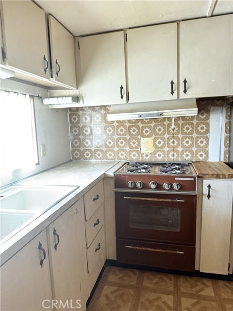 Detail Gallery Image 10 of 38 For 185 N Eucalyptus #53,  Rialto,  CA 92376 - 2 Beds | 1 Baths