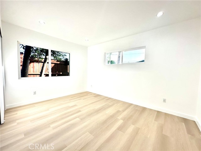 10335 Babbitt Avenue, Granada Hills CA: https://media.crmls.org/medias/2ee5b9af-8962-4c4f-b08c-a6f9dac087fb.jpg