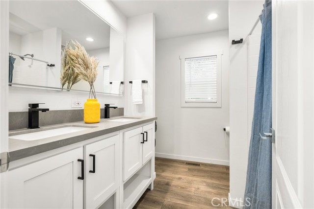 Detail Gallery Image 27 of 42 For 1456 E Philadelphia Ave #232,  Ontario,  CA 91761 - 3 Beds | 2 Baths