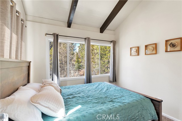 Detail Gallery Image 15 of 21 For 43103 Grizzly Rd, Big Bear Lake,  CA 92315 - 2 Beds | 1 Baths