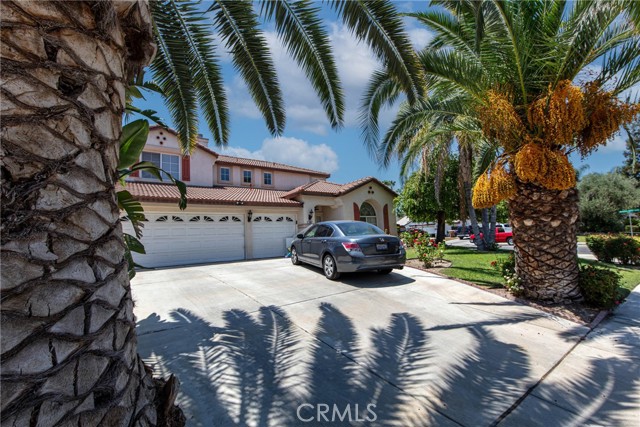 803 Mountain Park Drive, Bakersfield CA: https://media.crmls.org/medias/2ee66e90-028b-4415-906b-d57f920612b0.jpg