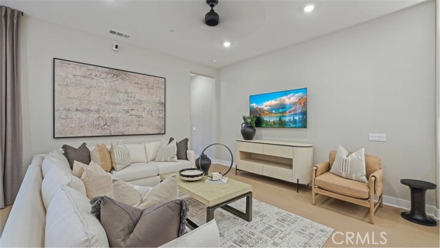 Detail Gallery Image 5 of 34 For 1185 Snowberry Pl, Montebello,  CA 90640 - 4 Beds | 3/1 Baths